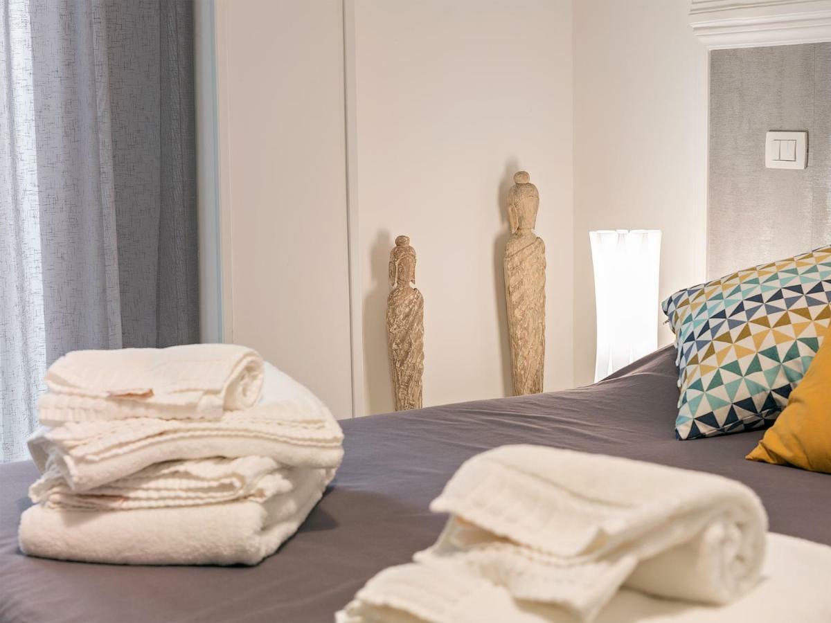 Le Caruse Hotel Lecce Bagian luar foto