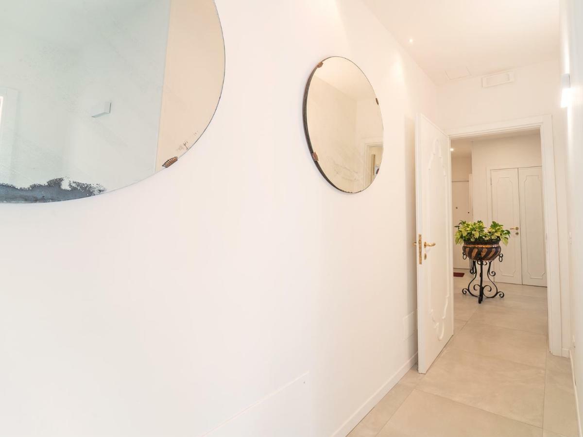 Le Caruse Hotel Lecce Bagian luar foto
