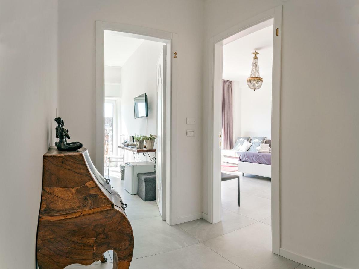 Le Caruse Hotel Lecce Bagian luar foto