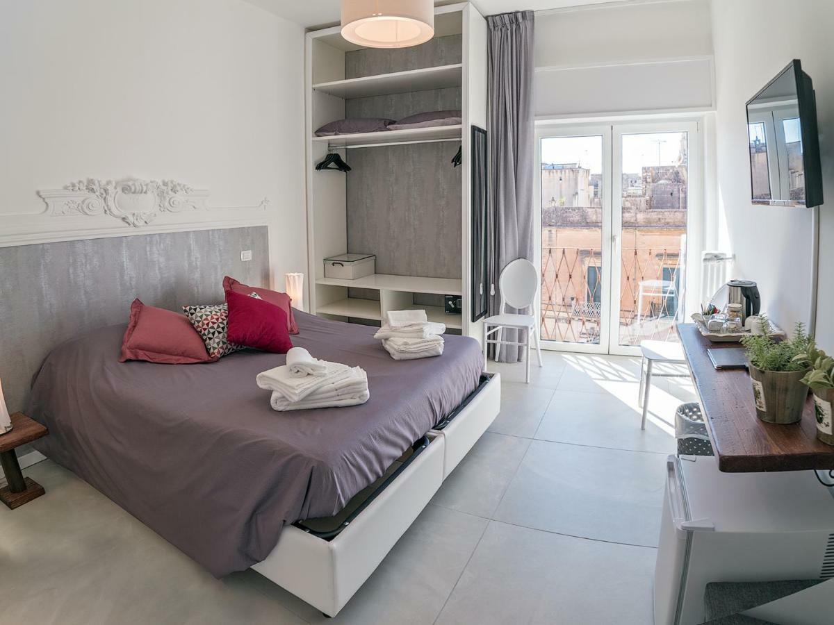 Le Caruse Hotel Lecce Bagian luar foto